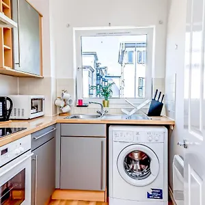  Apartment Bayview United Kingdom