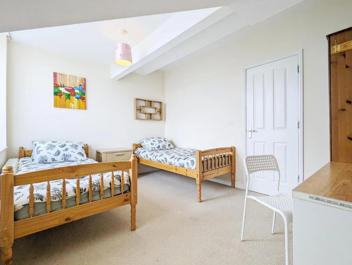 Guest Rooms Near City Centre & Dock Free Parking Liverpool United Kingdom